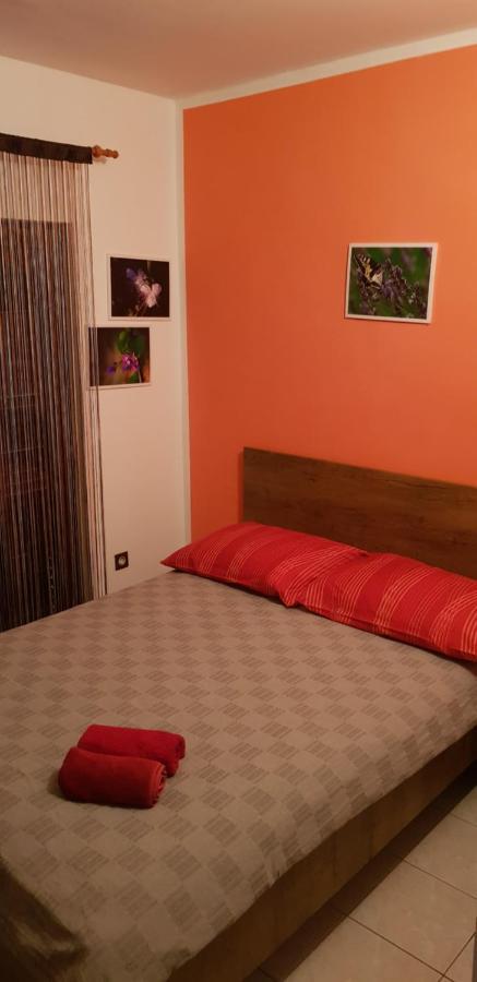 Apartments Petra Tribalj Екстериор снимка